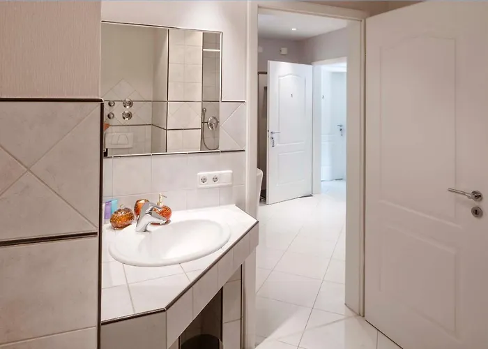 Zum Franziskaner 公寓 *